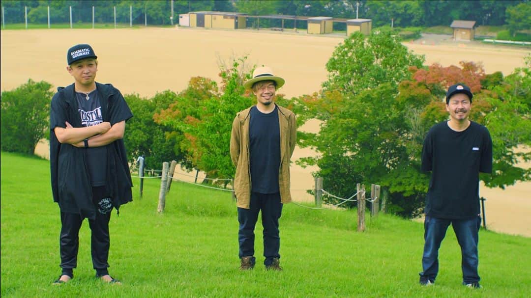 のインスタグラム：「今週と来週のモンスターロック は特盛特番🍚﻿ ﻿ 　◤モンスターロックSPECIAL﻿ 　　　　京都大作戦2020﻿ 　～それぞれの一番 教えな祭～ ﻿ 　　　　　DAY1 ／DAY2 ◢﻿ ◢ ◢ ﻿ 本来開催予定に配信された7/4、7/5の生配信番組の様子に加え、京都大作戦の会場である太陽が丘で収録したインタビューを交えた特別番組🎋🌠﻿ ﻿ 来年は無事に開催できますように🙏﻿ ﻿ SPACE SHOWER TV📺📡﻿ DAY1🗓8/18(火)22:00〜24:00﻿ DAY2🗓8/25(火)22:00〜24:00﻿ ﻿ #mik2020﻿ #モンスターロック﻿ #スペシャ」