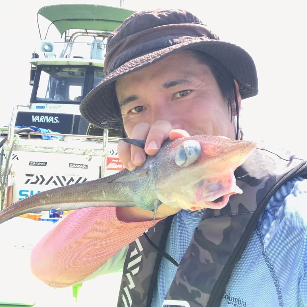 井手大介のインスタグラム：「深海バスターズ！まずはトウジンをゲット！　#丸十丸　#深海バスターズ　#theburn847」