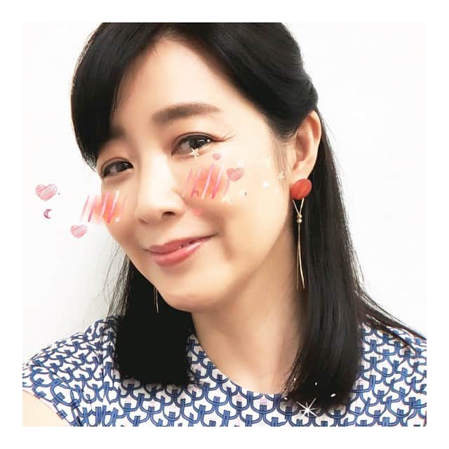 菊池桃子さんのインスタグラム写真 - (菊池桃子Instagram)「* 【出演情報】 📺 テレビ朝日「ナニコレ珍百景」 　2020年8月23日(日) 18:30～20:00  #出演情報 #テレビ朝日 #ナニコレ珍百景 #衣装は #DAKS #アクセサリーは #flowerhazeaccessories #菊池桃子 #momokokikuchi」8月17日 10時38分 - momoko_kikuchi_official