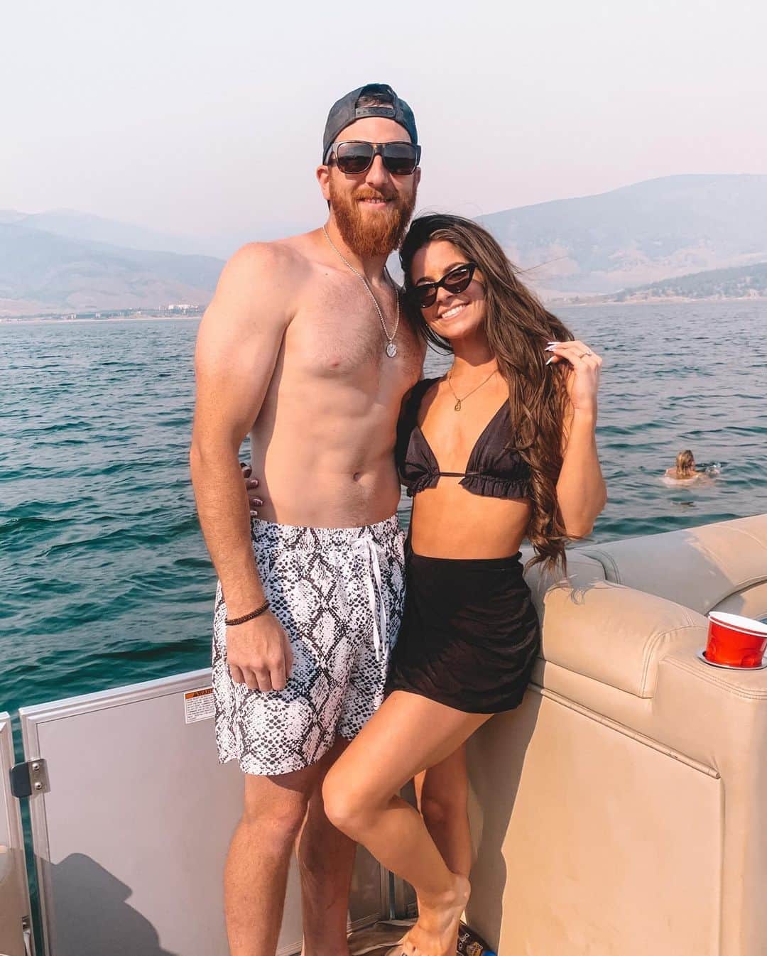 Paige Reillyのインスタグラム：「Much needed beautiful day on the water with the best people ever 🥰🤍 Days like these are so good for the soul ✨」
