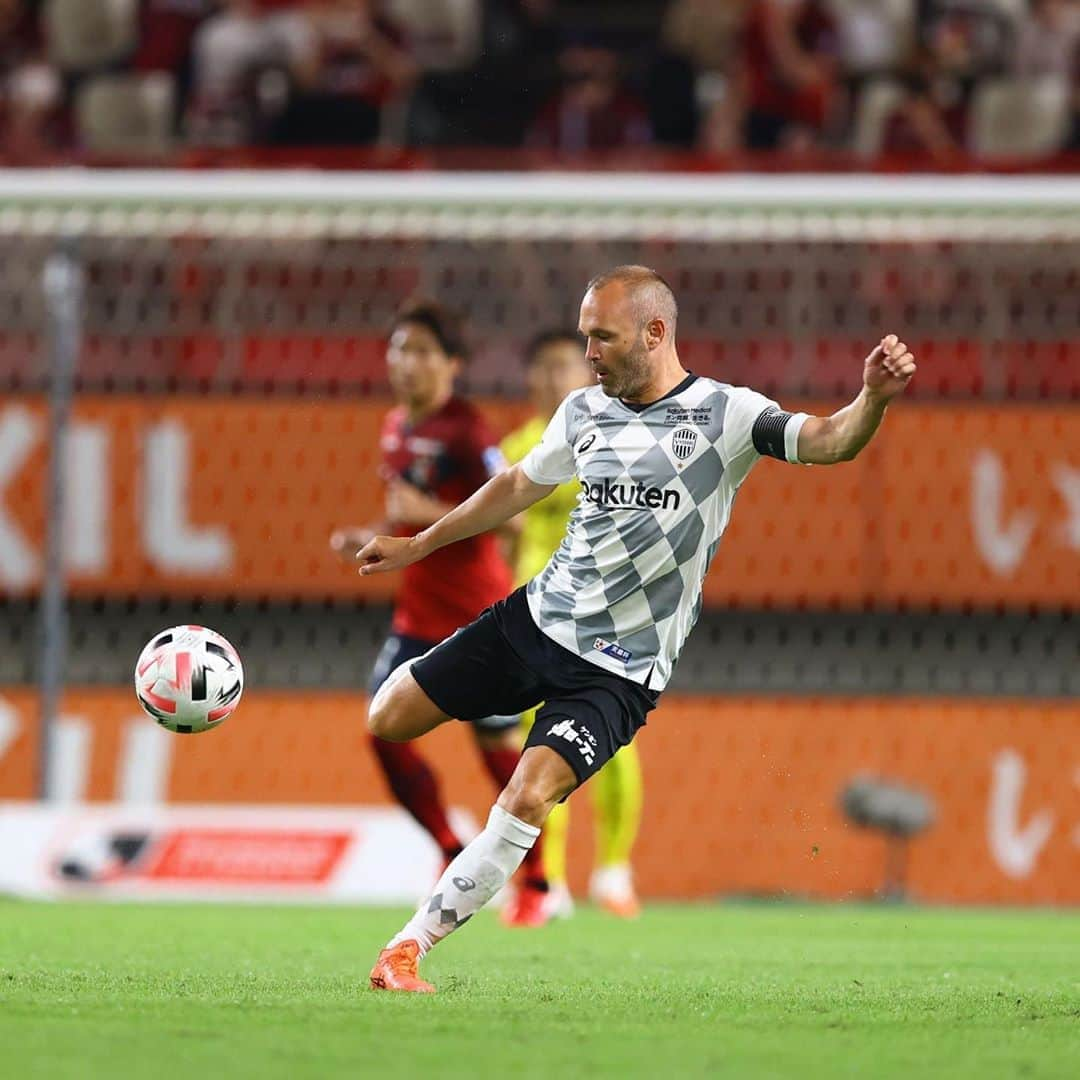 ヴィッセル神戸さんのインスタグラム写真 - (ヴィッセル神戸Instagram)「[MATCH PHOTOS]  KASHIMA ANTLERS vs. VISSEL KOBE  #vissel #visselkobe #ヴィッセル #ヴィッセル神戸 #Kobe #神戸 #WeAreKobe #KobeForeverForward #一致団結 #JLeague #Jリーグ #DAZN」8月17日 11時38分 - visselkobe