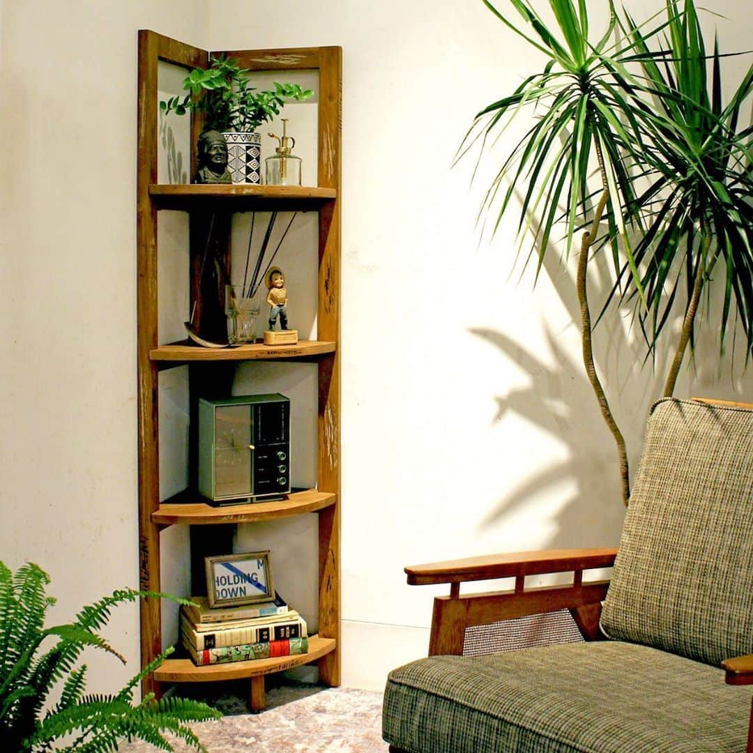 ACME Furnitureのインスタグラム