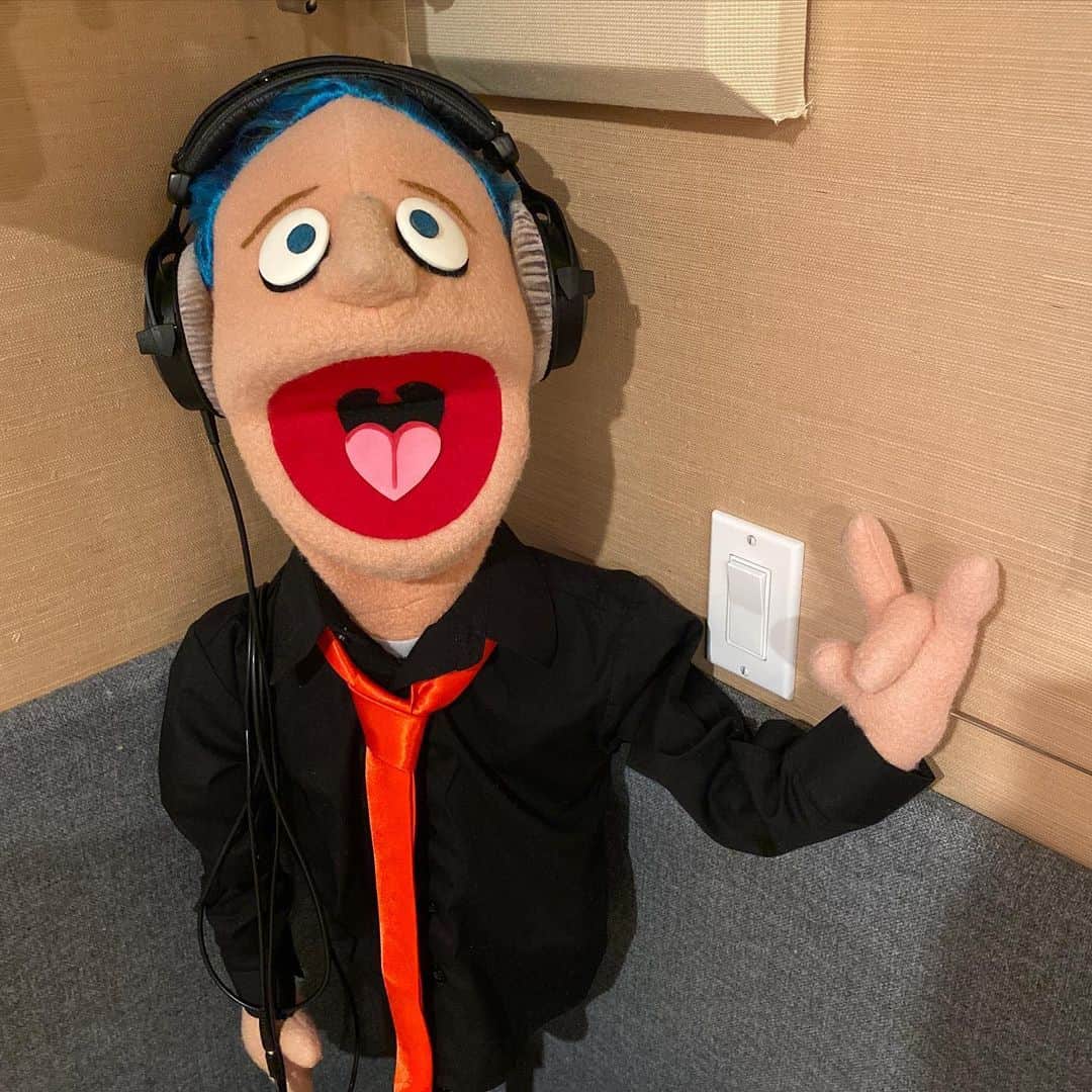 トレ・クールのインスタグラム：「I wanna rock n roll all night... and part of every day」