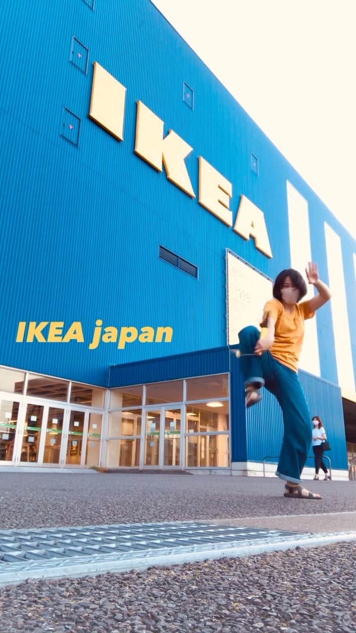 グリフォン國松のインスタグラム：「Blue&Yellow nunchaku  #ikea #ikeajapan #nunchakufreestyle #nunchaku #japangirl #shopping #material」