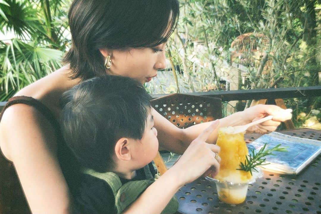ソンイのインスタグラム：「2020夏🌵🎐🌻🥙🍧🌿」