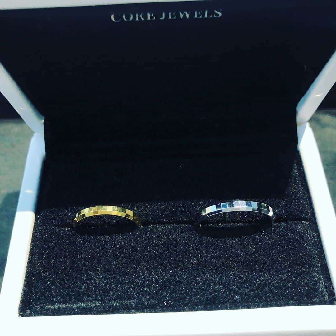 コアジュエルスさんのインスタグラム写真 - (コアジュエルスInstagram)「Delivered Wedding Ring ®︎COREJEWELS #corejewels #corejewelsbridal  #corejewelsharajuku #jewelry #art #pairring #congrats」8月17日 13時32分 - corejewels_lab