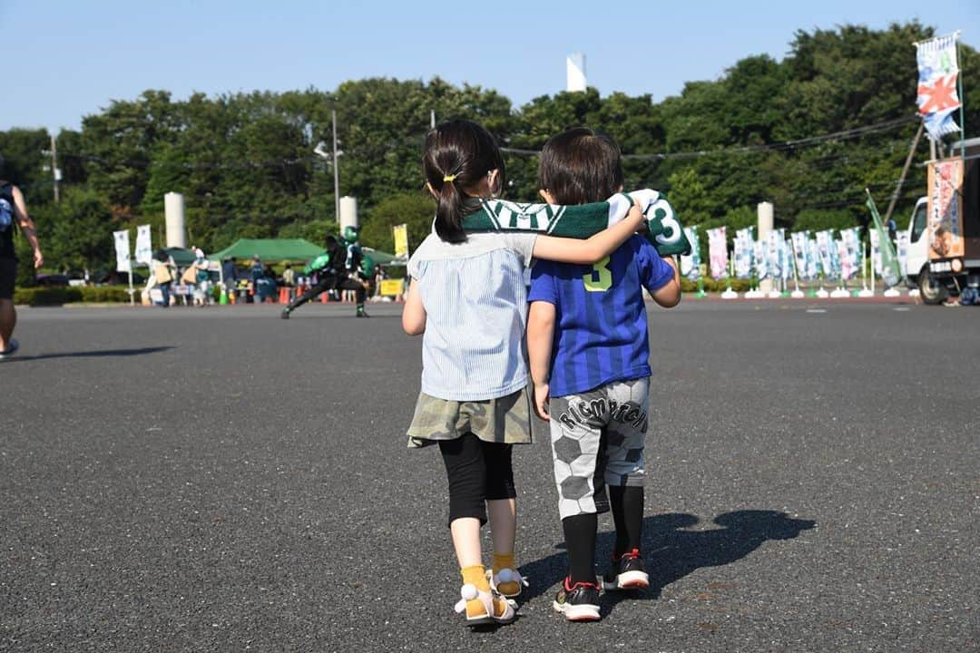 SC相模原さんのインスタグラム写真 - (SC相模原Instagram)「ギオンスで選手とともに 戦う12番目の選手たちを ご紹介🙋‍♂️ サガミスターーーー！！！ * #SC相模原#サポーター#サガミスタ #jleague#jリーグ  📷#篠田由美子」8月17日 14時33分 - s.c.sagamihara_players