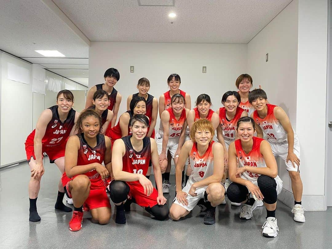 本橋菜子さんのインスタグラム写真 - (本橋菜子Instagram)「🏀🇯🇵 　　　 BASKETBALL ACTION 2020 SHOWCASE  　　　 運営するスタッフやサポートして下さる関係者の方々、そして選手。 この時期にこうしたイベントを開催することは本当に大変だったと思いますが、   「元気もらえた」 「楽しかった」 「久しぶりにワクワクした」 　　　 そう言ってくださる方がたくさんいて、わたし自身もたくさんの元気をもらいましたし、そうした機会に少しでも携わらせていただくことができて本当によかったなと😊 　　　 　　　 これからもバスケットを通して皆さんに元気や勇気を届けられる選手でいれるよう、頑張ります！ 　　　 　　　 　　　 #バスケで日本を元気に #オールバスケットボール  #日本一丸」8月17日 15時16分 - nakomotohashi