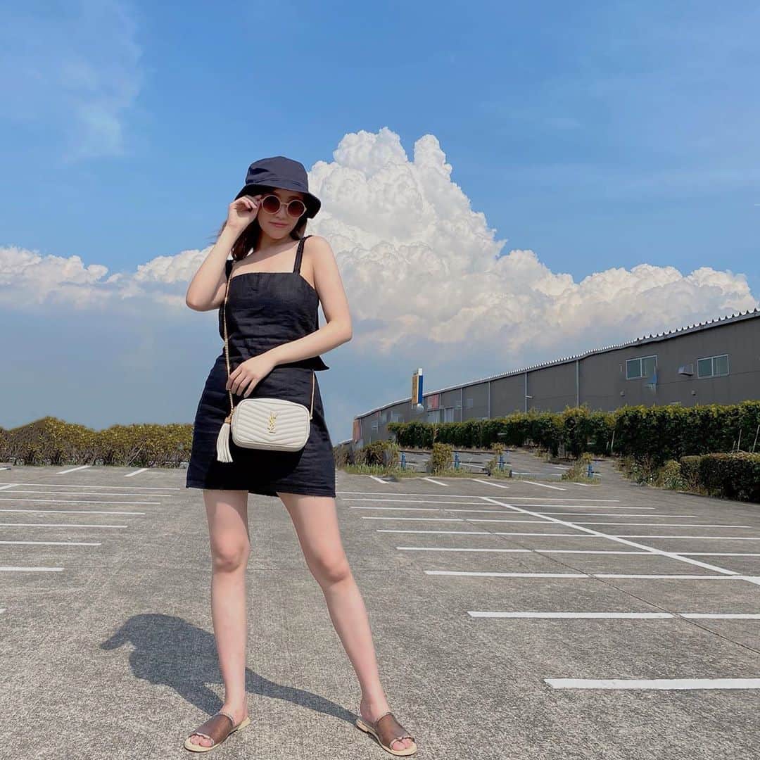 加藤玲奈のインスタグラム：「私服🌈🌻☀️🍉 hat... @newerajapan  one piece ... @venroy_sydney  shoes... @beams_official  bag... @ysl」