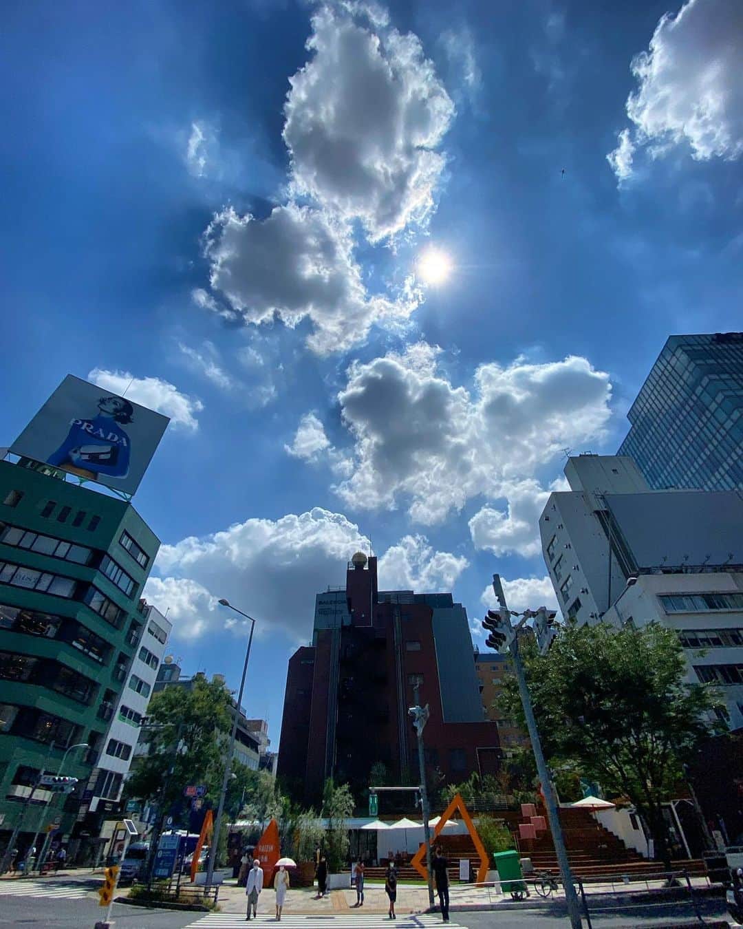 のインスタグラム：「#streetphotography #storyofthestreet #streetscenesmag #streetoftokyo #streetcinematography #streetoftones #kaishishido #iphone11pro #photography #photographer #photooftheday」