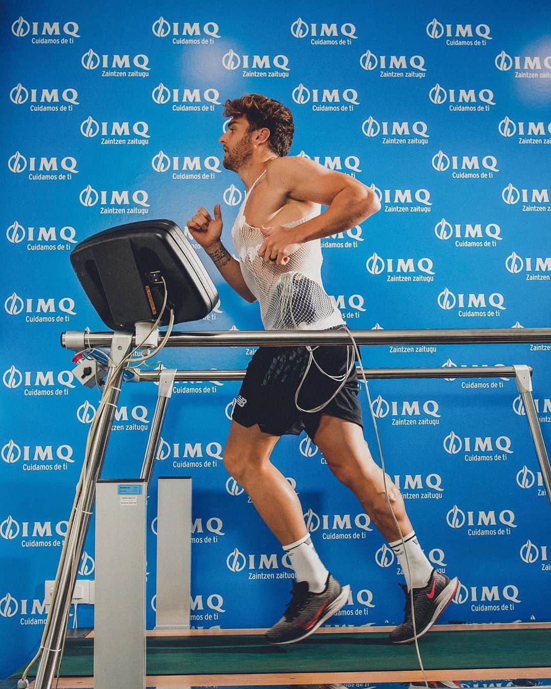 イバイ・ゴメスのインスタグラム：「Back to work ✅ 🏃🏼‍♂️😀」