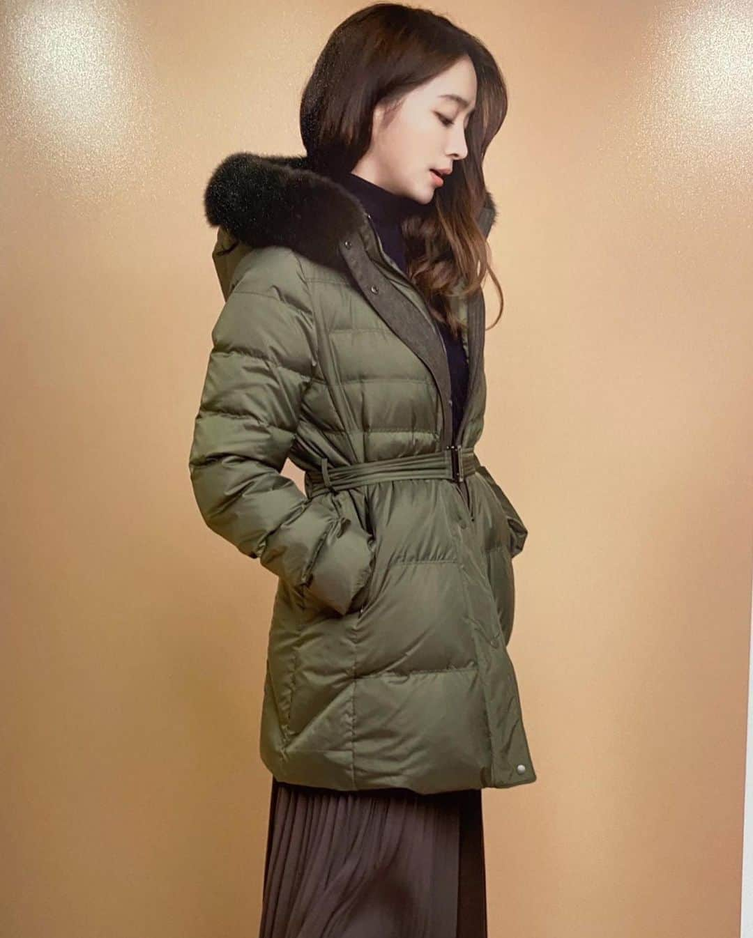 イ・ミンジョンさんのインスタグラム写真 - (イ・ミンジョンInstagram)「@chatelaine_korea F/W #샤트렌 #광고촬영 #fashion」8月13日 11時59分 - 216jung