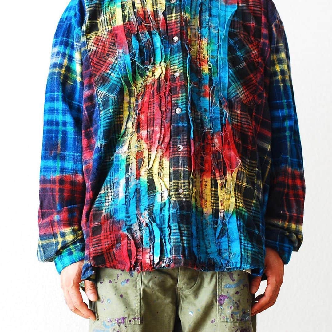 wonder_mountain_irieさんのインスタグラム写真 - (wonder_mountain_irieInstagram)「_ Rebuild by Needles / リビルドバイニードルズ "Flannel Shirt - Ribbon Wide Shirt / Tie Dye" ￥25,300- _ 〈online store / @digital_mountain〉 https://www.digital-mountain.net/shopbrand/2020aw/ _ 【オンラインストア#DigitalMountain へのご注文】 *24時間受付 *15時までご注文で即日発送 *1万円以上ご購入で送料無料 tel：084-973-8204 _ We can send your order overseas. Accepted payment method is by PayPal or credit card only. (AMEX is not accepted)  Ordering procedure details can be found here. >>http://www.digital-mountain.net/html/page56.html  _  #NEPENTHES #Needles #ネペンテス #ニードルズ  _ ［実店舗］ 本店: Wonder Mountain （@wonder_mountain_irie） 〒720-0044 広島県福山市笠岡町4-18 JR 「#福山駅」より徒歩10分 blog→ http://wm.digital-mountain.info _ 系列店: HAC by WONDER MOUNTAIN （@hacbywondermountain） 〒720-0807 広島県福山市明治町2-5 2F JR 「福山駅」より徒歩15分 _ #WonderMountain #ワンダーマウンテン #HACbyWONDERMOUNTAIN #ハックバイワンダーマウンテン #japan #hiroshima #福山 #福山市 #尾道 #倉敷 #鞆の浦 近く _」8月13日 12時21分 - wonder_mountain_