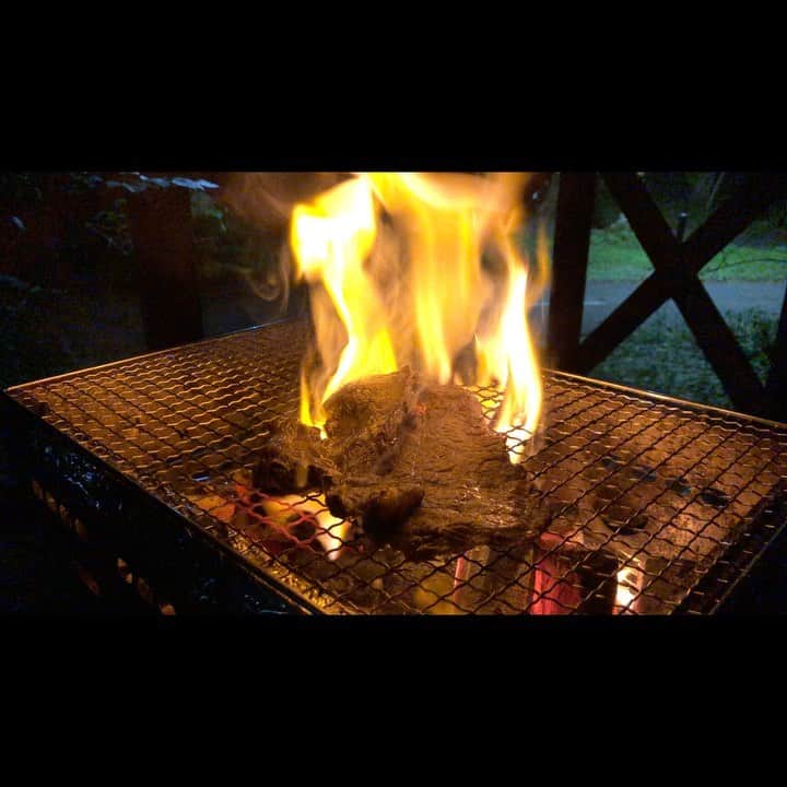 若林時英のインスタグラム：「🥩」