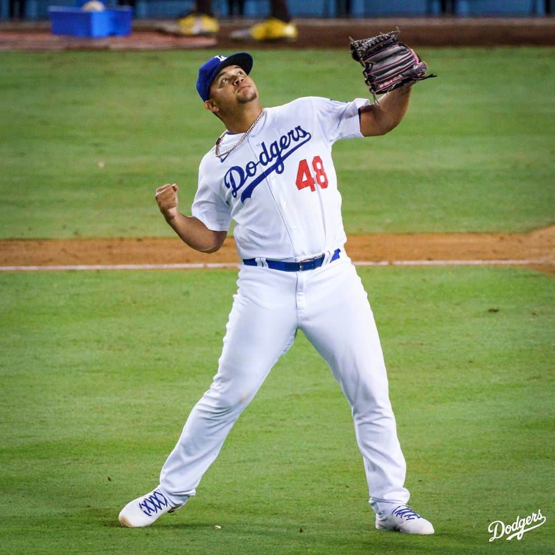 Los Angeles Dodgersさんのインスタグラム写真 - (Los Angeles DodgersInstagram)「Sugar, we’re going down swinging.」8月13日 13時44分 - dodgers