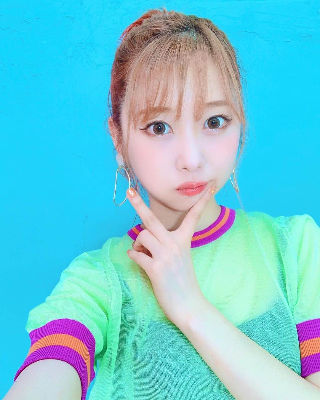 いとくとらさんのインスタグラム写真 - (いとくとらInstagram)「⠀ 🌈⠀ ⠀ もう見てくれたかしら？⠀ Make you happy / NiziU dance cover⠀ ▷https://youtu.be/pfOceN6HXkg⠀ ⠀ #虹プロジェクト #虹プロ #NiziU #Makeyouhappy #dancecover #踊ってみた」8月13日 13時45分 - ikr828