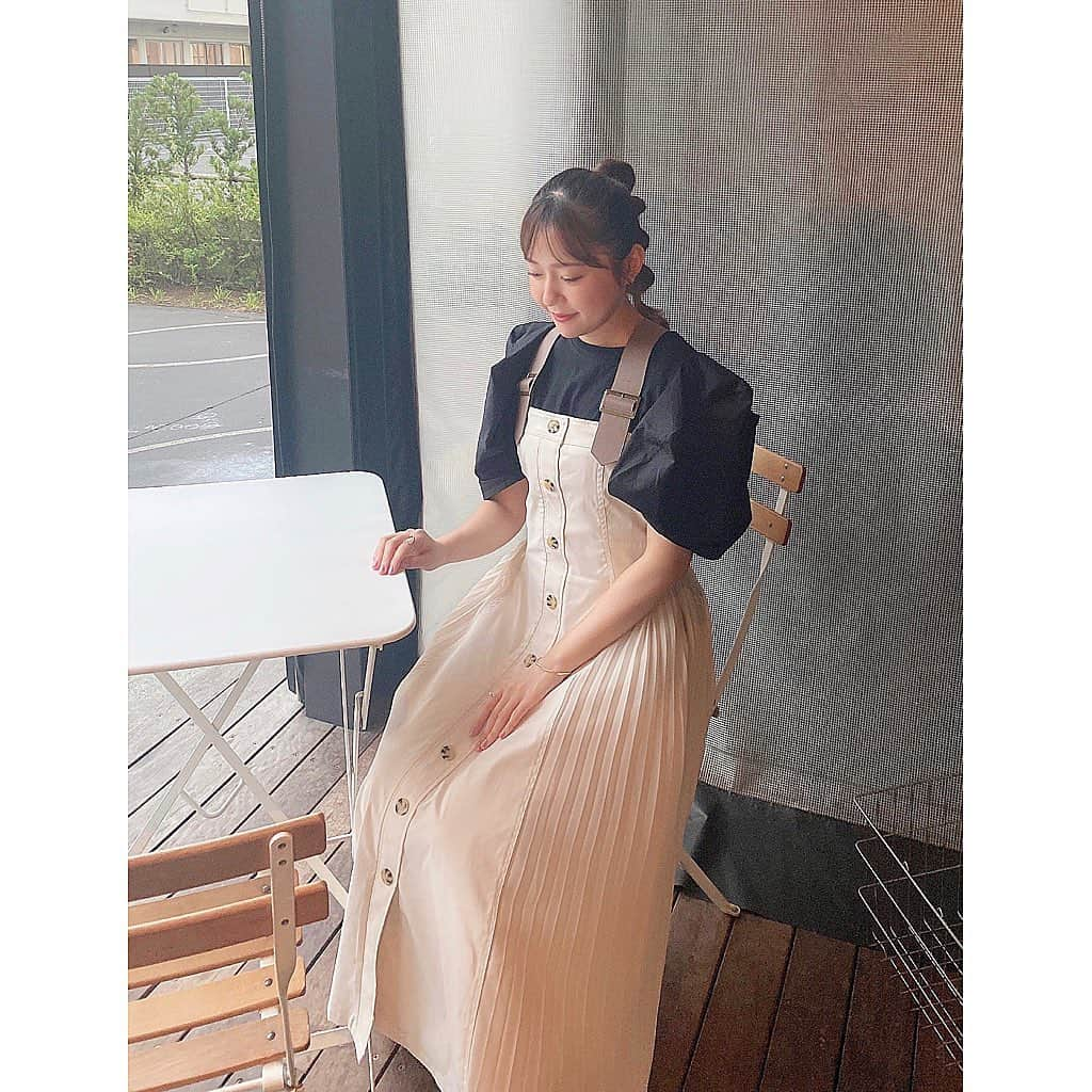 多田愛佳のインスタグラム：「@eclin_official のサイドプリーツジャンスカ👗 . . #らぶたん私服」