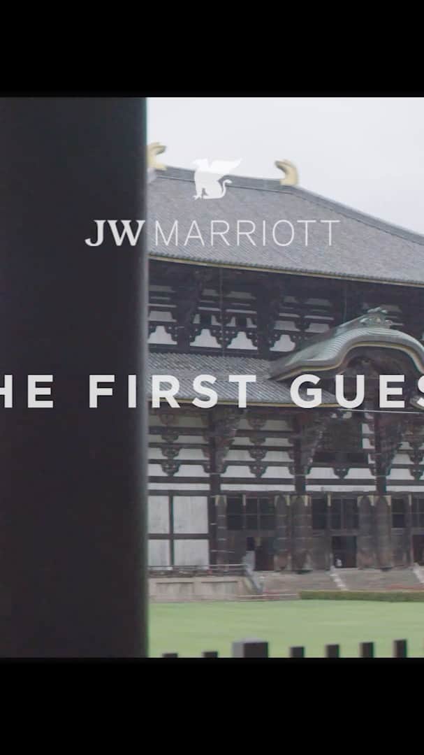 中田英寿のインスタグラム：「日本初上陸を果たしたJWマリオットブランドの「JWマリオット・ホテル奈良」。 記念すべきファーストゲストとして、世界各地を周り、日本国内も精力的に旅をし、日本文化の素晴らしさに注目している中田氏が迎えられ、その滞在の様子がまとめられています。  #jwmarriottnara #jwmarriotthotels  @jwmarriottnara」