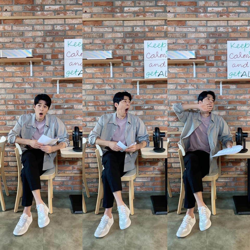ソ・ジソクのインスタグラム：「촬영둥~~~ 하품 나오쥬^^ #보람아 ~이쁜사진좀 주지? #촬영 #서스타 #어쩌다가족」