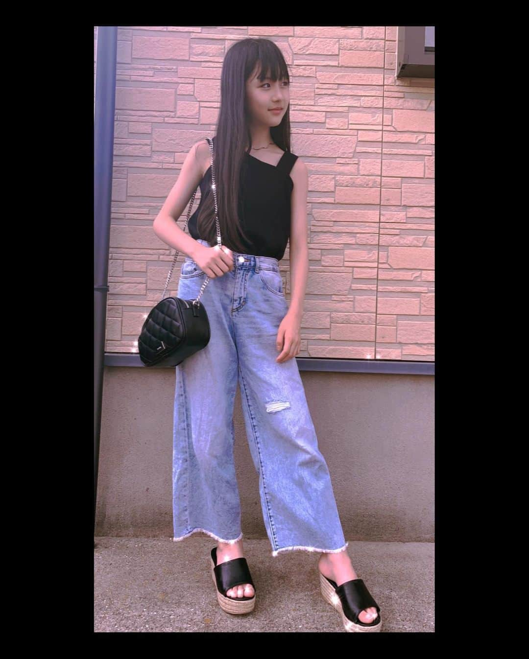 中田華月さんのインスタグラム写真 - (中田華月Instagram)「ﾄｯﾌﾟｽ→GU(150cm) ﾎﾞﾄﾑｽ→ZARA ﾊﾞｯｸﾞ→ﾍﾞﾙｼｭｶ ｻﾝﾀﾞﾙ→ｸﾞﾚｲﾙ  #今日のコーデ #はづきコーデ #GU #ZARA #bershka」8月13日 16時06分 - hachan0925