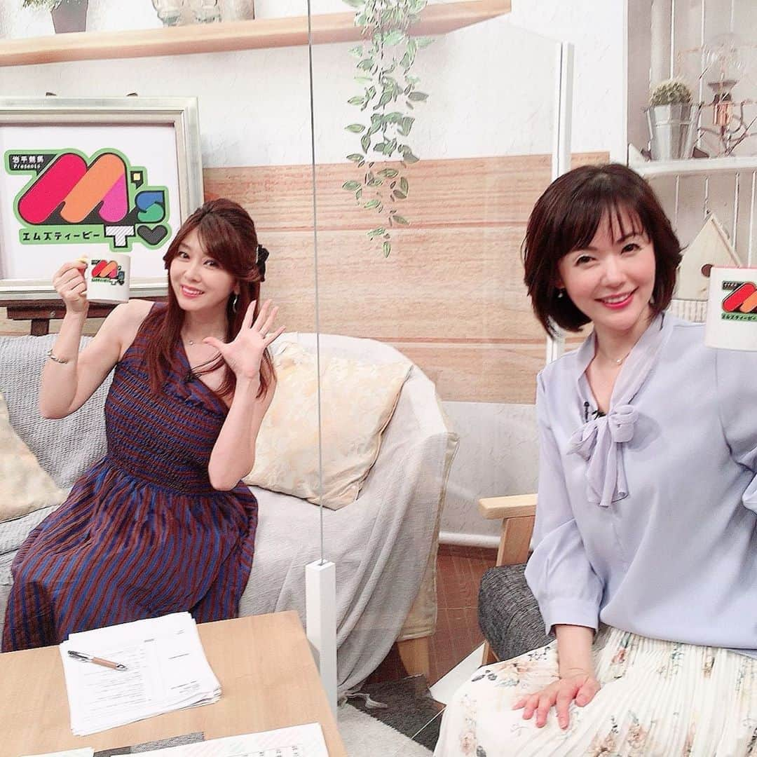 矢部美穂さんのインスタグラム写真 - (矢部美穂Instagram)「今日はM'STVの収録でした✨六車奈々ちゃんとパチリ📸今夜21時からと再放送が26時と明日の23時からです‼️グリーンチャンネルでお楽しみください😍#岩手競馬#グリーンチャンネル#予想番組#40代 #六車奈々#矢部美穂」8月13日 17時06分 - miho.yabe.0607