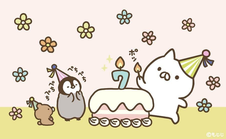 もじじのインスタグラム：「今日でねこぺんが生まれて７周年になりました🐱 💕 🐧みなさまのおかげで一緒にのびのび元気に育ててこれたと思って感謝しております。ありがとうございます！これからもゆるりとよろしくお願いします🌻  #ねこぺん日和誕生記念日#ねこぺん日和#ねこぺん#ねこくん#ぺんちゃん」