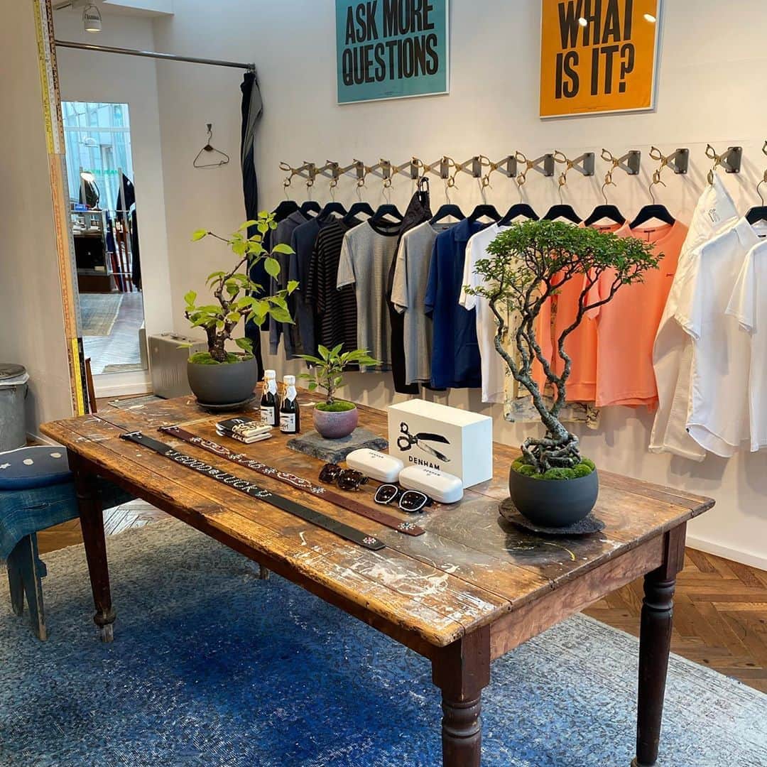 のインスタグラム：「DENHAM DAIKANYAMA STORE @denhamthejeanmaker @denham @denhamjapan @denham_china @bisenbi88 #代官山#デンハム#デニム」
