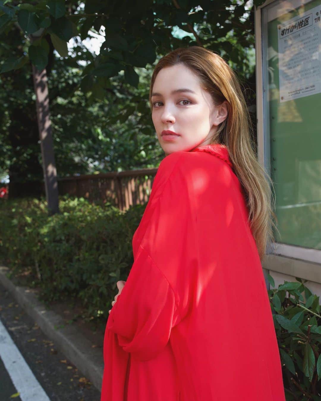 ステファニーのインスタグラム：「♡ 情熱の赤 燃える赤 愛の赤」
