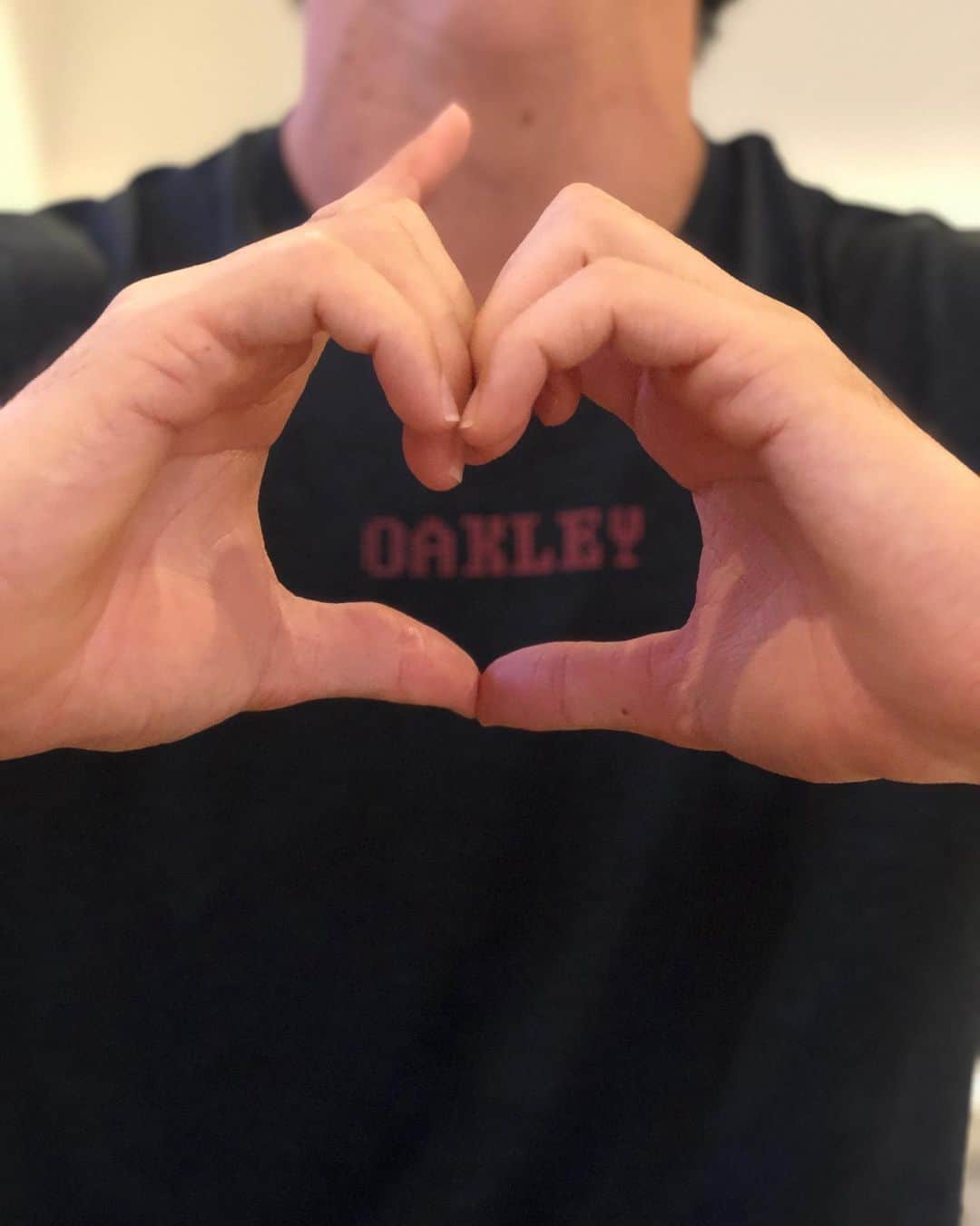 ダニエル太郎さんのインスタグラム写真 - (ダニエル太郎Instagram)「One Love  @oakley  @oakleyjapan  @bobmarley  #ForTheLoveOfSport」8月13日 18時42分 - tarodaniel