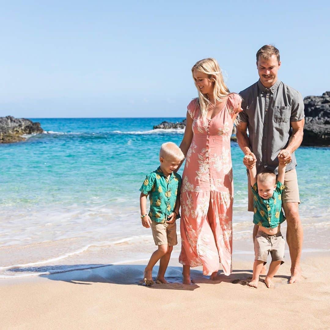 Bethany Hamiltonのインスタグラム：「OHANA💙」
