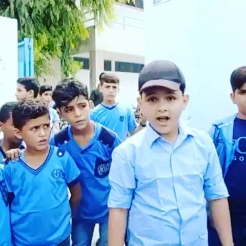 のインスタグラム：「the coolest and smallest rapper in Gaza 👶🏻 #freepalestine #freebabies #freemen #rap the whole day every day 🖤」