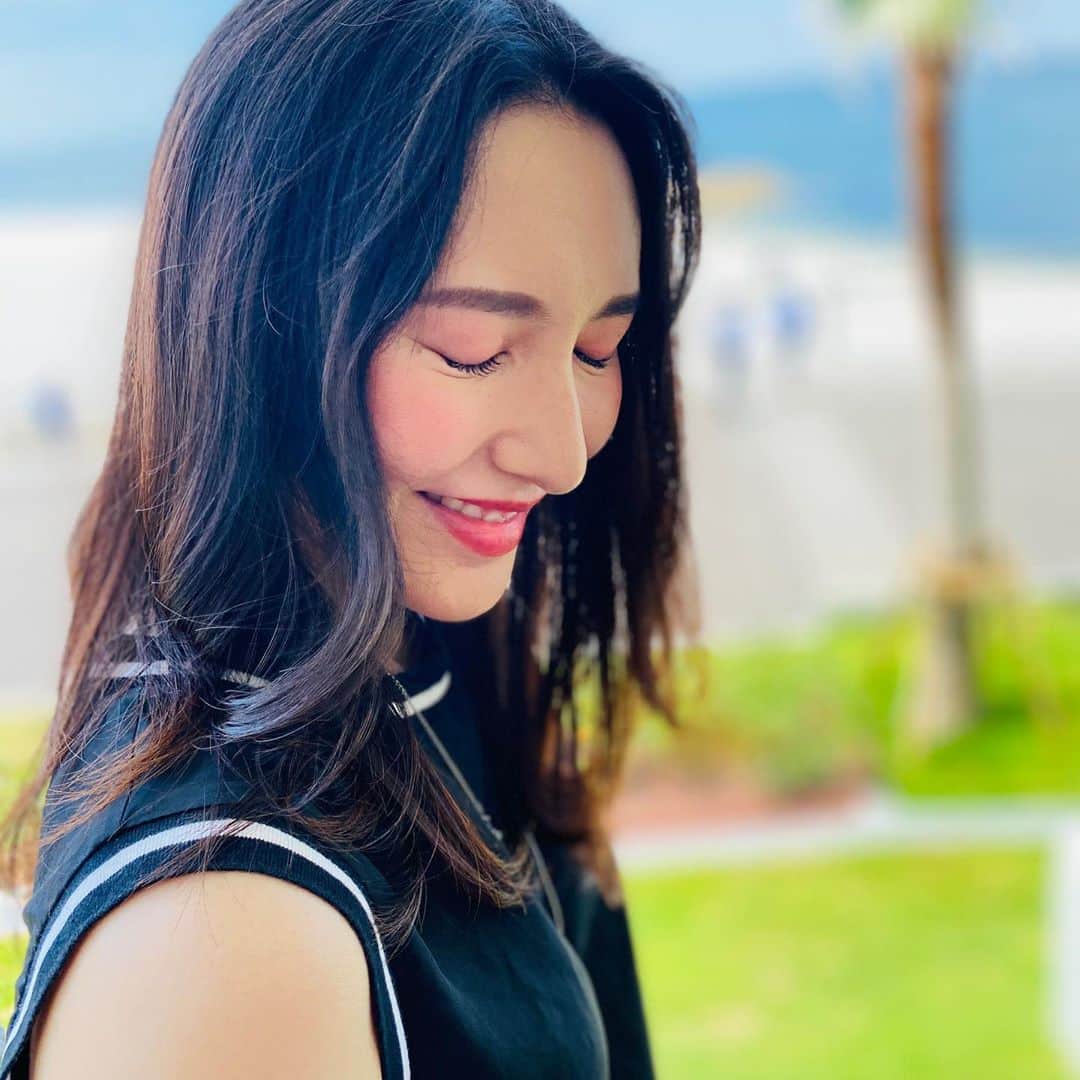 松本リコのインスタグラム：「・ ・ ・ ・ in りんくうビーチ ・ ・ ・ #japanesegirl #japangirl  #japanesemodel #japanmodel #yahoo #お洒落 #インスタグラマー  #インフルエンサー #撮影 #ハーフ顔 #ハーフモデル #fashion #通販モデル #ファッション #楽天 #通販  #お盆休み  #りんくうビーチ #りんくうアウトレット」