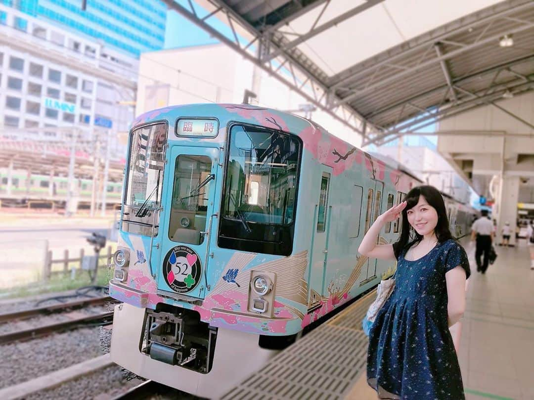 すずきあすかさんのインスタグラム写真 - (すずきあすかInstagram)「ふたたび52席の至福乗車してきたよ🚃❤️ こんな短期間でまた乗れるとは☺️ . またYoutubeも更新するね🎶 #あすにゃんゆる鉄ちゃんねる  . 毎週、水曜日と土曜日更新中！ 水道に更新って憶えてね🐈 . . #52席の至福 #西武鉄道  #旅 #旅行 #女子旅 #観光 #タビジョ #あすにゃん旅行 #travel #sightseeing #trip #鉄道 #鉄オタ #鉄子 #女子鉄 #鉄女 #railway #train #鉄道好きとつながりたい #鉄道好き #鉄道Youtuber #あすにゃんゆる鉄ちゃんねる」8月13日 21時05分 - suzukiasukadesu