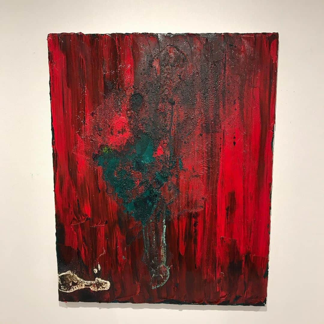 佐野史郎さんのインスタグラム写真 - (佐野史郎Instagram)「南 依岐 個展 「RISING」 渋谷　西武百貨店 とにかく、スゲぇエネルギー量‼︎ 意味を問うのはヤボと、ただひたすら向きあっておりました。 おかあさまにも会えましたよ^_^ https://www.sogo-seibu.jp/shibuya/topics/page/minamiibuki.html」8月13日 22時05分 - sanovabitch