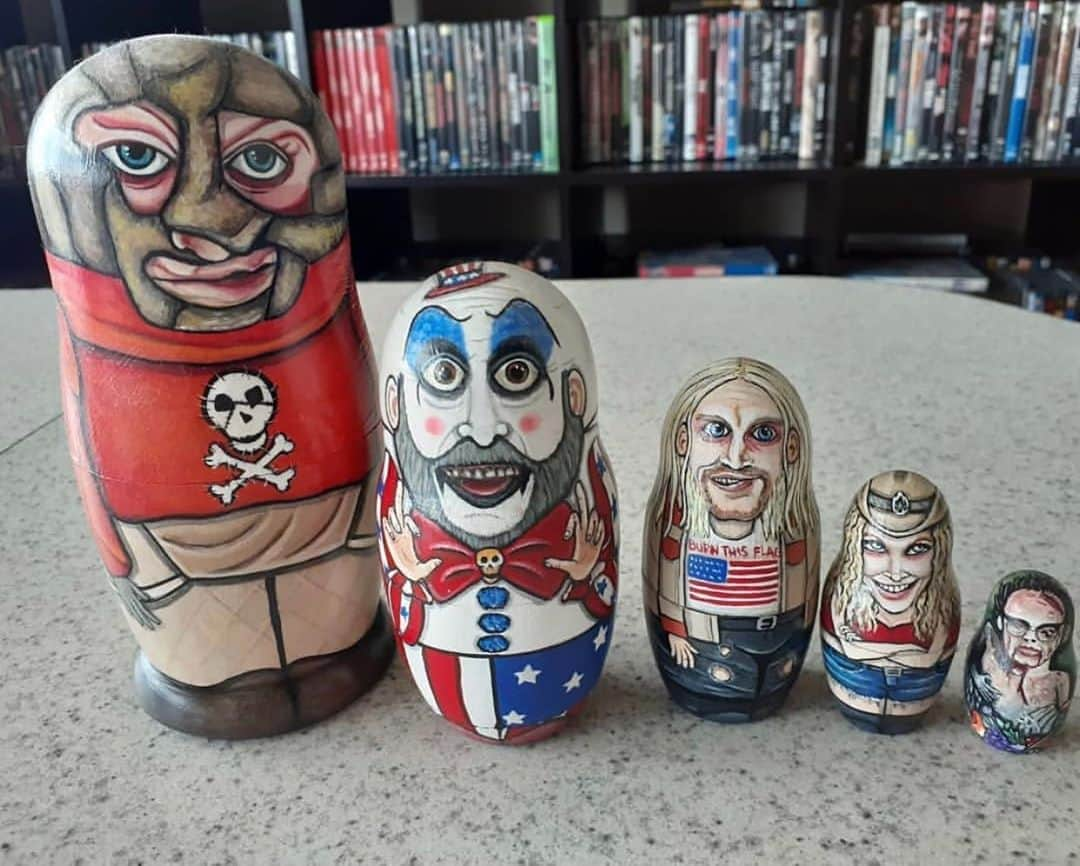 ロブ・ゾンビさんのインスタグラム写真 - (ロブ・ゾンビInstagram)「I don’t know who made these but they are pretty cool. #robzombie #houseof1000corpses #sherimoonzombie #billmoseley #mattmcgrory #rainnwilson」8月13日 22時25分 - robzombieofficial