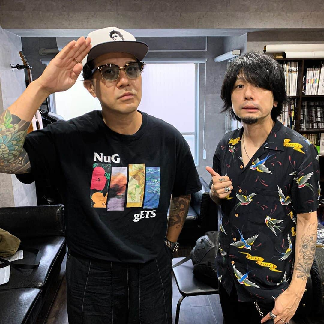 Nothing’s Carved In Stoneさんのインスタグラム写真 - (Nothing’s Carved In StoneInstagram)「本日、8/13(木)25:30からZIP-FMにて"Silver Sun Radio"が放送されます。﻿ ﻿ 今週も生形、日向の2人が担当します。﻿ セルフカバーアルバム『Futures』についてのコーナーも。﻿ ﻿ 番組の感想や楽曲のリクエスト、メッセージテーマへの回答もお待ちしてます。﻿ ZIP-FM「エントリー」からお願いします。 ﻿ ﻿ radikoからも聞くことができますので、ぜひチェックしてみてください。﻿ ﻿ #nothingscarvedinstone #ナッシングス #ncis #silversunrecords #ナシラジ #silversunradio」8月13日 22時34分 - nothingscarvedinstone