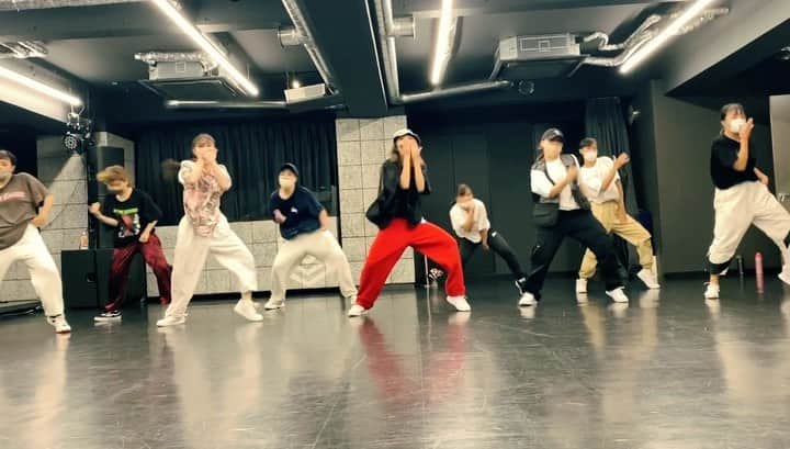 Kahonnaのインスタグラム：「． West Coast Shit / @realpopsmoke @quavohuncho   w / @onana077 @omihooooooo  @aina.117.h @niiicoooo.y  @yun_7aaaa @ha.runa1924  @30_mio @shuuu_tomir1 💖 ． @sprout_dance 🔥🙏🏼 最高に楽しいかったー😖💚 みんなかましすぎて食いました🤦🏼‍♀️ みんな毎週ありがとう😭💖 ． #popsmoke#quavohuncho#westcoastshit #japan#dance#kahonna#choreography」