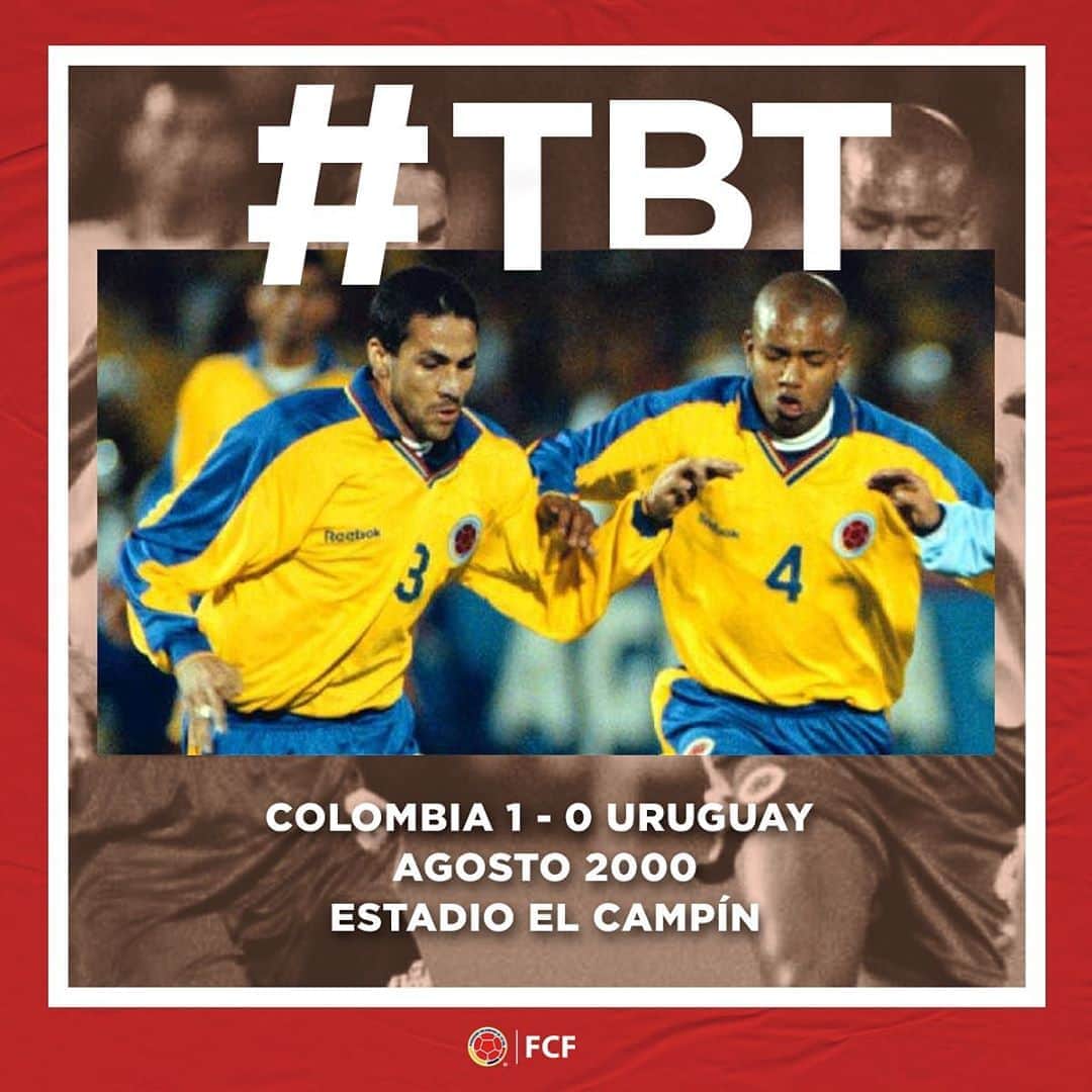 サッカー コロンビア代表チームのインスタグラム：「¡Jueves de #TBT 🥳!  Hoy recordamos la victoria sobre Uruguay en las eliminatorias al Mundial de Corea y Japón 2002  🇨🇴 1⃣-0⃣ 🇺🇾  🏟️ El Campín  ⚽ Jairo "El Tigre" Castillo 🐯  ¿Recuerdan cómo fue el gol? 🤔」