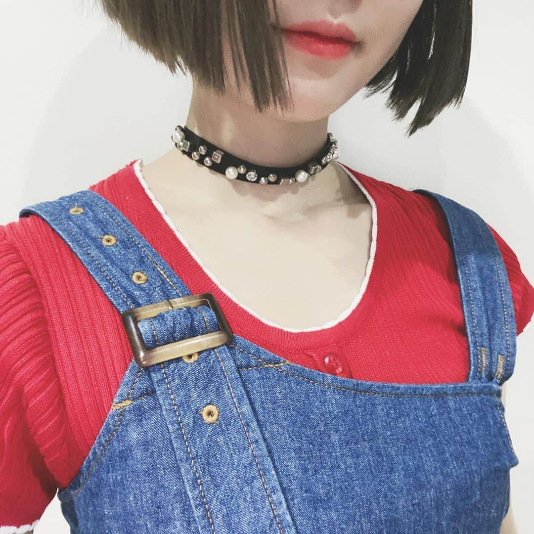 松本慈子さんのインスタグラム写真 - (松本慈子Instagram)「. . new choker🚬🖤✨ . . . #チョーカー #チョーカーネックレス #アクセサリー #accessories #choker #chokernecklace #necklace」8月13日 23時02分 - chikako_1119