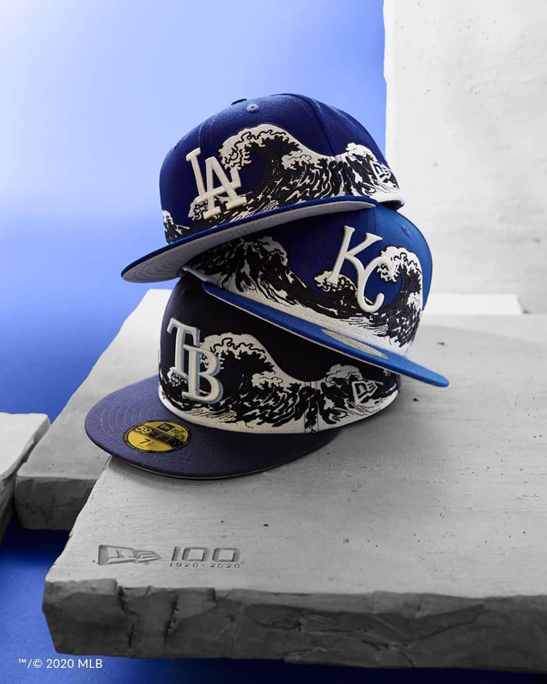 ニューエラ・キャップのインスタグラム：「With inspiration for an elevated look deriving from Japanese Culture, the MLB Wave Collection brings us back to its original release in 2005. Shop the latest New Era 100th anniversary drop at neweracap.com . Link in bio 🌊」