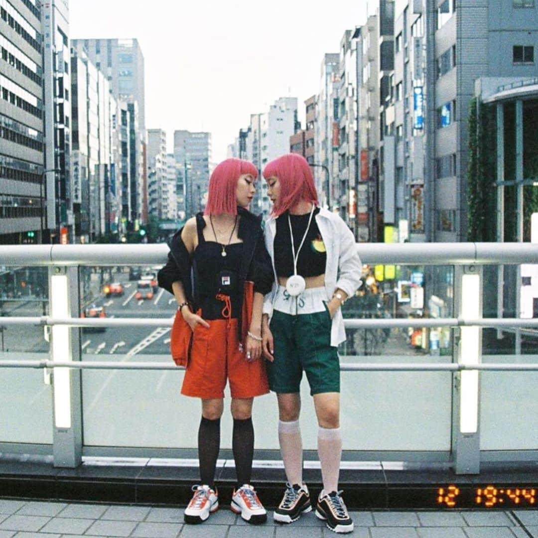 AYAさんのインスタグラム写真 - (AYAInstagram)「🌇 N21xFILA💙 @numeroventuno  @filausa」8月13日 23時59分 - ayaxxamiaya