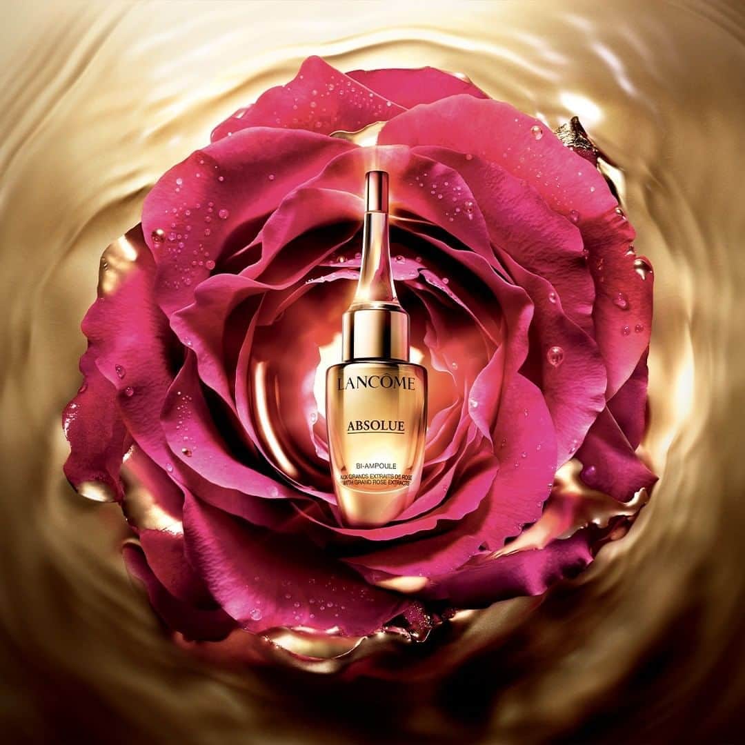 Lancôme Officialさんのインスタグラム写真 - (Lancôme OfficialInstagram)「Overnight skin repair, concentrated in a drop. At its heart, Absolue Ultimate Repair Bi-Ampoule holds the sensual power of a luxurious rose. The concentrated formula, made from the exclusive Premier Cru Of French Roses, nourishes and regenerates skin. #Lancome #AbsolueBiAmpoule #Skincare​」8月13日 23時58分 - lancomeofficial