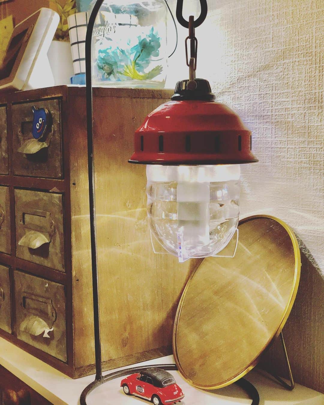 加藤夏希さんのインスタグラム写真 - (加藤夏希Instagram)「☕️💕 子供を寝かしつけして…つい一緒に寝ちゃって。 またこの時間に(0時過ぎ)に目が覚めて、1人のティータイム♡洗い物とか残ってるけど…明日の用意とか残ってるけど…この1人の時間が最近は貴重に感じる。ゆったり深夜のワタシ時間♡」8月14日 0時43分 - natsukikato_official