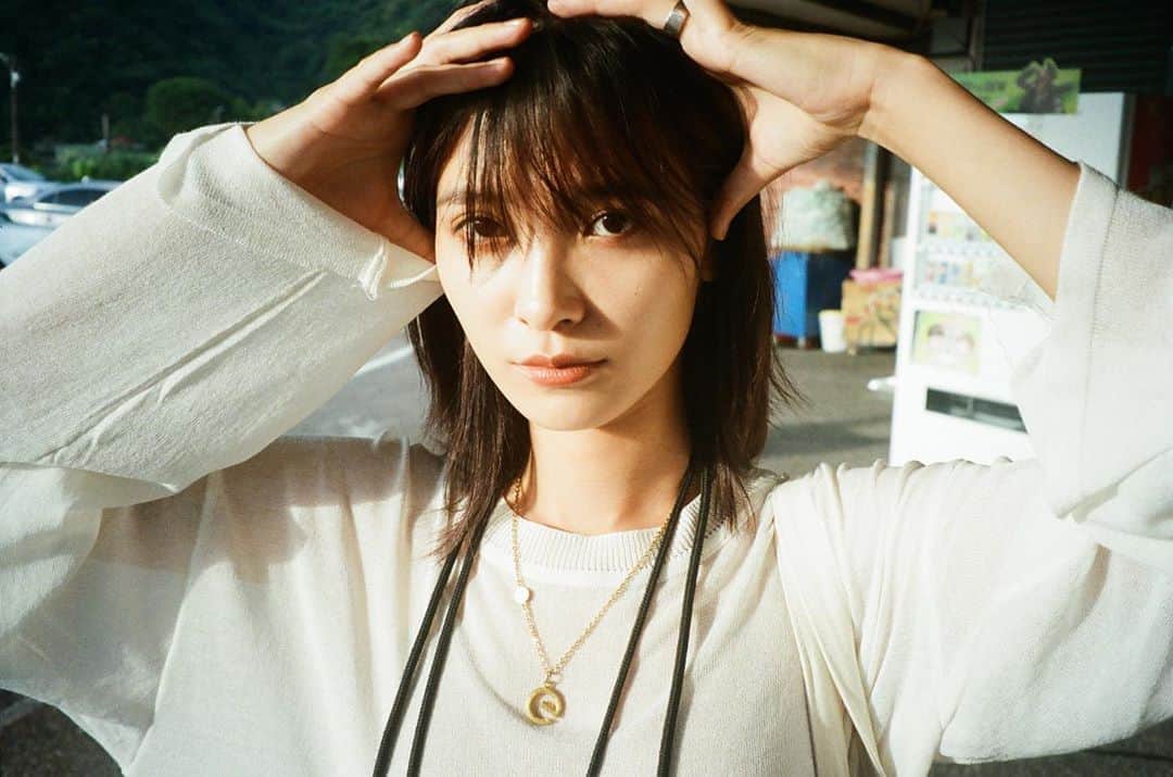吳子霏（Ellen Wu）のインスタグラム：「Filmed by @mattleetw Night😴」
