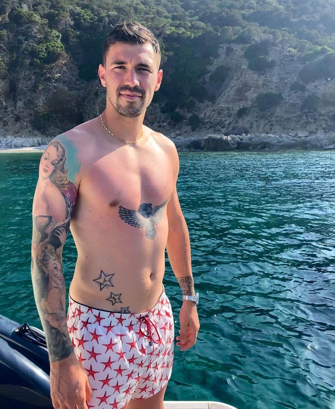 アレッシオ・ロマニョーリのインスタグラム：「Estate Italiana 🇮🇹」