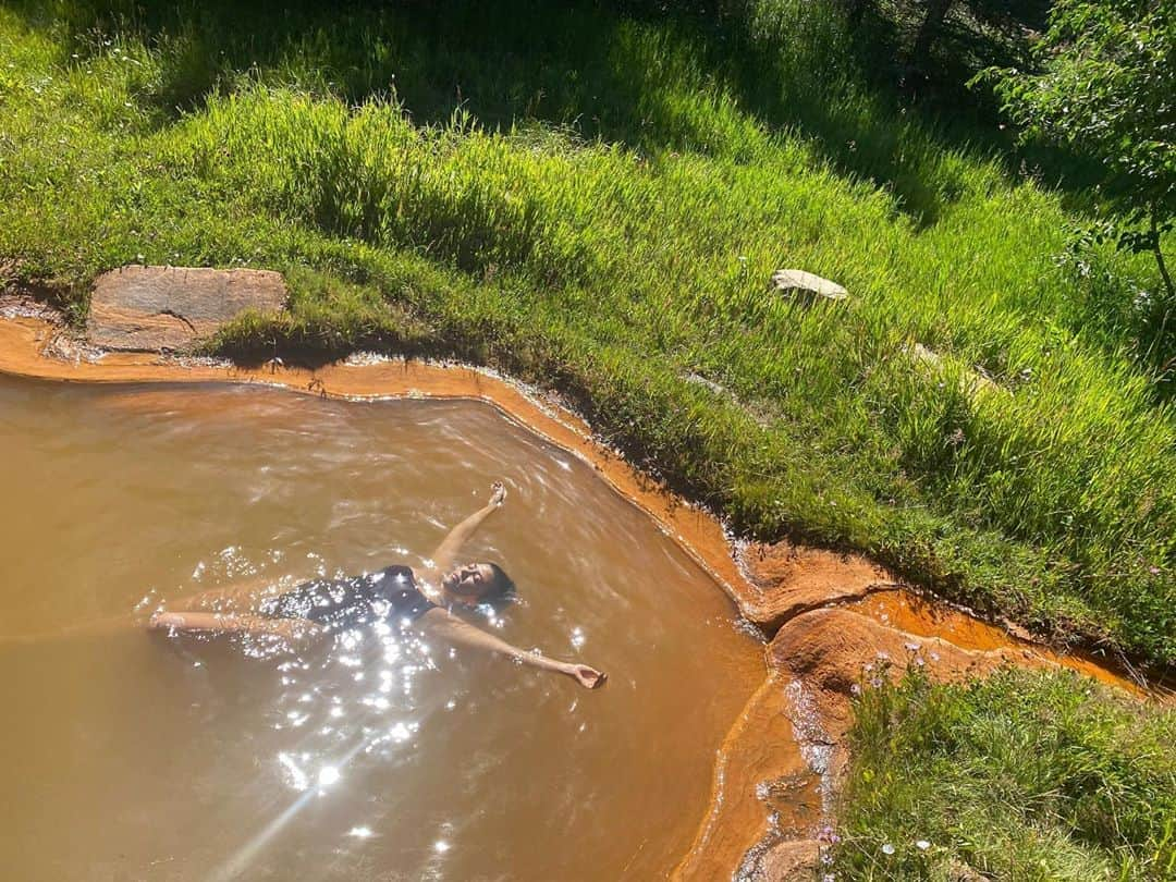 コートニー・カーダシアンさんのインスタグラム写真 - (コートニー・カーダシアンInstagram)「Mother Nature 🤎」8月14日 3時23分 - kourtneykardash