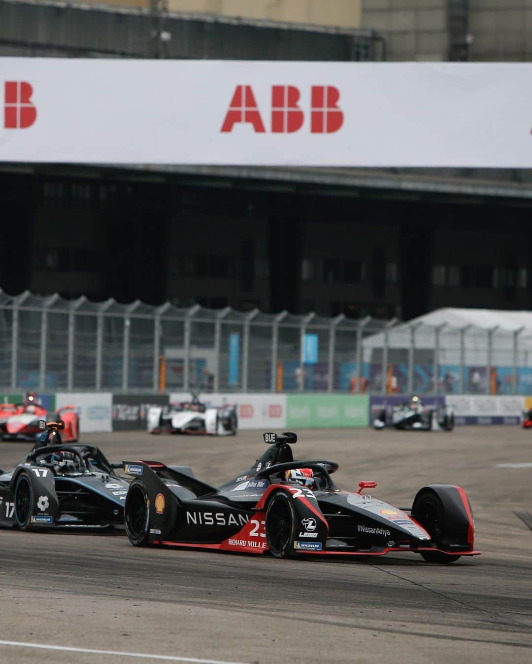 セバスチャン・ブエミさんのインスタグラム写真 - (セバスチャン・ブエミInstagram)「[#BERLINEPRIX] Podium ! P3 for the last race of this season 6 and finishing P4 in the driver championship! Thanks to all of you for your support throughout this season and of course a big thanks to the whole @nissanedams @nismo team for their dedication and hard work! 📸 LAT」8月14日 3時39分 - sebastien_buemi