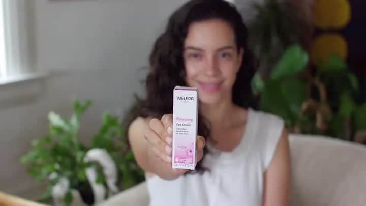 Weledaのインスタグラム：「Hydrate and soften fine lines around your eyes with our Renewing Eye Cream! 🌹To apply, gently dab a pea-sized amount around the lower eye area and the brow bone! Apply morning and night for the best results! #WeledaSkin」
