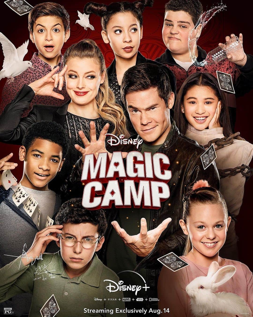 アダム・ディバインのインスタグラム：「Magic Camp premieres this Friday on @disneyplus ! I had a blast shooting this movie. Grab the kiddos and go to camp! I grew up watching KAAAUUUTE Disney movies like this. It was fun to do a movie that my little cousins and my friends little kids can watch and have fun. Gillian Jacobs is so great in this and in everything she does and these KIDS are next level. Check it out!」