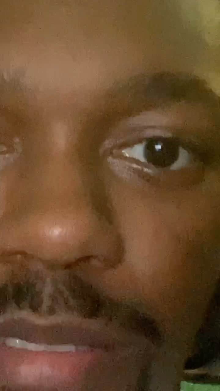 Reggie COUZのインスタグラム：「My first Reel ! 🤷🏾‍♂️」